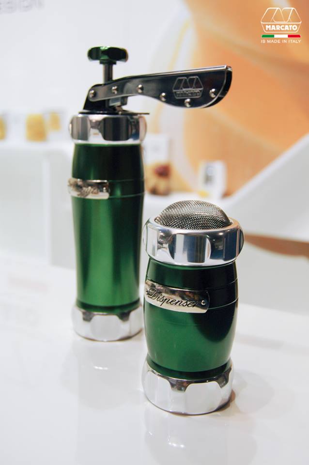 1661766_213905978810842_1424759632_n_0njp-2p